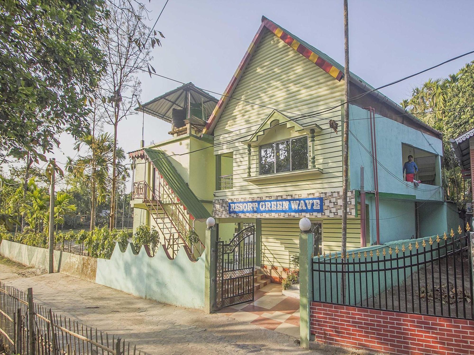 Hotel O Resort Green Wave Lataguri Exterior photo